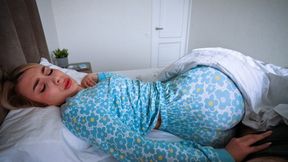 Sweet step mom seduces me with her hottest moves ever!