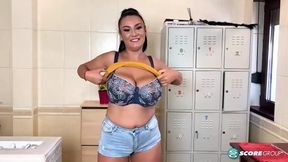 alano 3 royal apk - Helen Star: What Happens In The Girls&#039; Locker Room