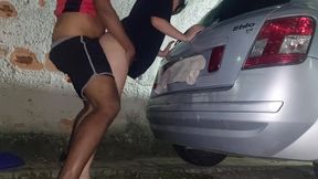 Comendo cu de uma trans gostosa em vídeo amador de travestis - Puta Safada Ganhou Um Banho De Porra E Mijada